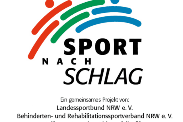 Logo von "Sport nach Schlag" mit drei stilisierten Sportlerfiguren in rot, grün und blau sowie Projektinformationen darunter.