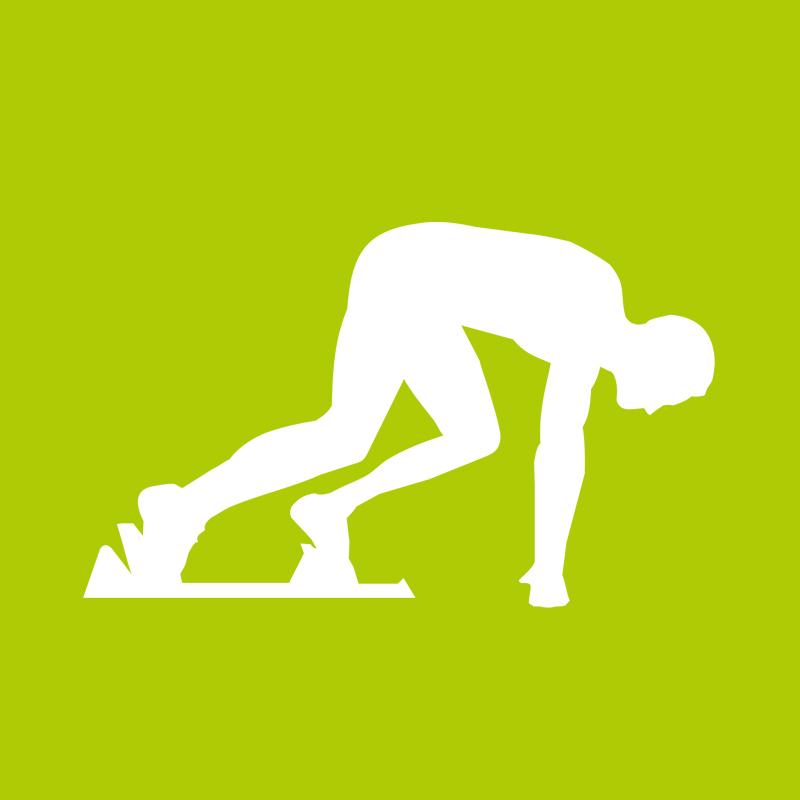 Hellgrüner Hintergrund mit einer weißen Silhouette (männlich), die abgestützt in der Startposition im Startblock ist.
