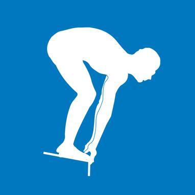 Blauer Hintergrund mit einer weißen Silhouette (männlich), die auf einem Schwimm Startblock steht und auf den Start wartet.