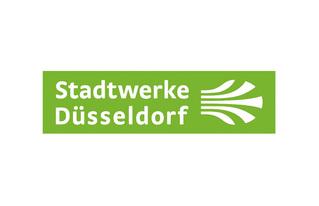 Logo der Stadtwerke Düsseldorf mit grünem Hintergrund und weißen Schriftzug sowie stilisierten Wellenlinien rechts.