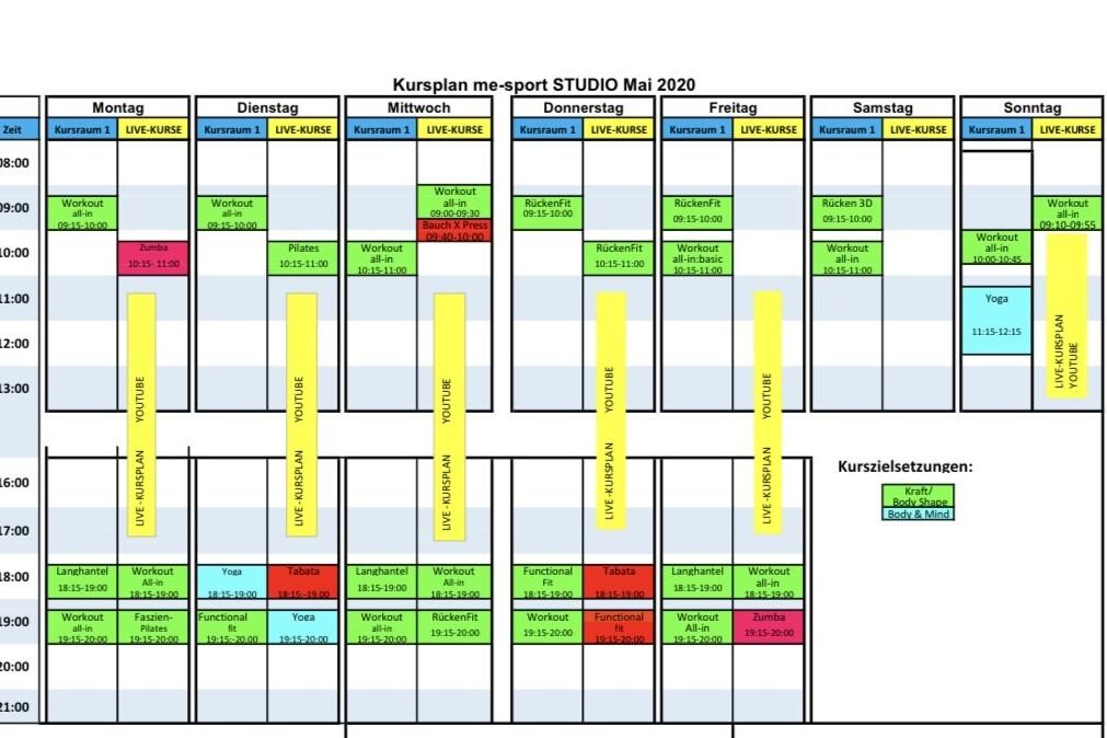 Kursplan für Mai 2020 mit variierenden Fitnesskursen über die Woche, eingeteilt nach Tagen und Zeiten.